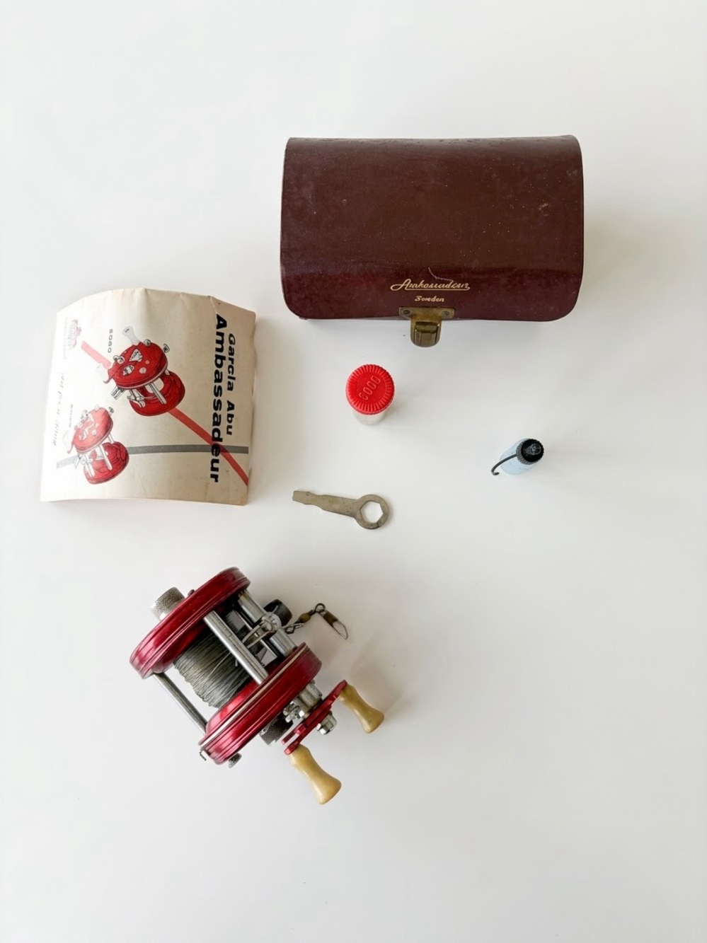 Vintage Red Abu Ambassadeur 5000 Baitcasting Fishing Reel Fit For a King